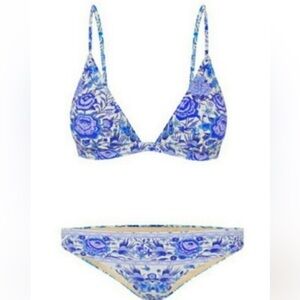 Spell hotel paradiso bikini